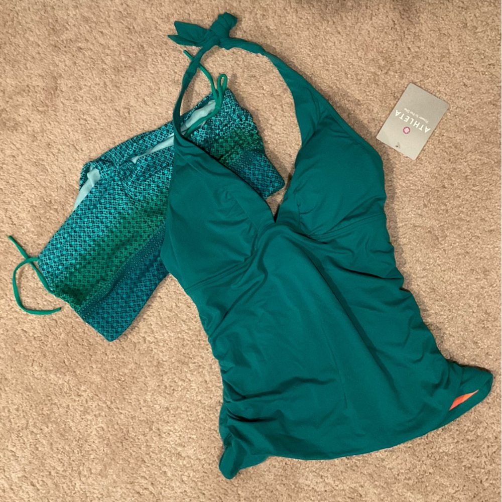 Athleta Tankini Swim Set with Halter Top and Scrunch Shorts - Size Med Tall